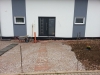 2014-06-28_tiefbordsteine_eingang_gesetzt_006