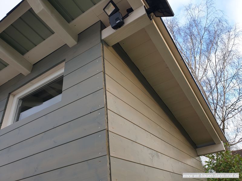 Eine einbetonierte Bodenplatte auf der Terrasse für den Sonnenschirm › Wir  bauen dann mal ein Haus